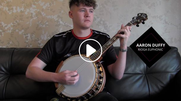 Aaron Duffy banjo player